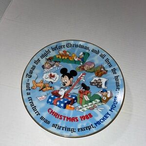 Vintage 1988 Disney Collectors Plate 4th Edition